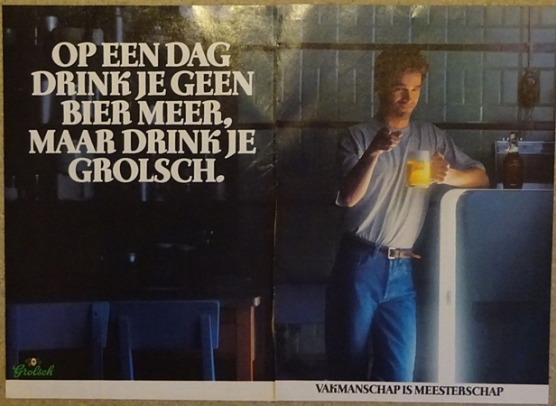 Op een dag - Man bij koelkast