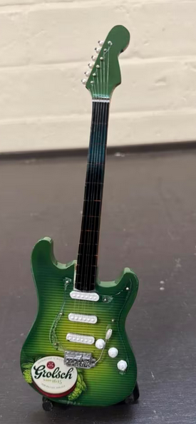Miniatuur guitaar
