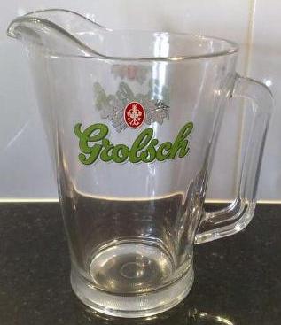 Pitcher  (met schenktuit)  