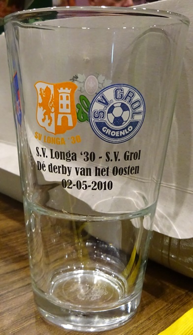 Schout - sv longa 30 - s.v. grol  de derby van het oosten  