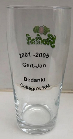 2001 - 2005 Gert-Jan  bedankt collega's RM (0,3L)