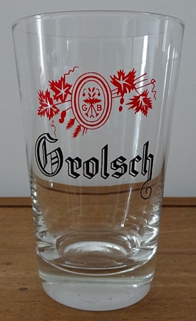 Schout - rood logo, zwarte letters 