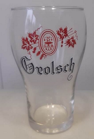 Heraut glas, rood logo zwarte letters 