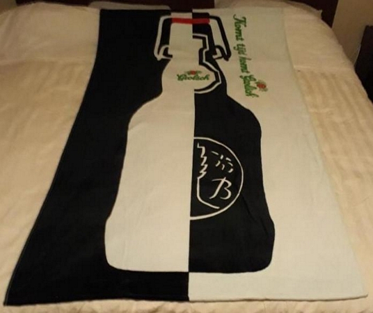 Badlaken - handdoek - Komt tijd komt Grolsch  