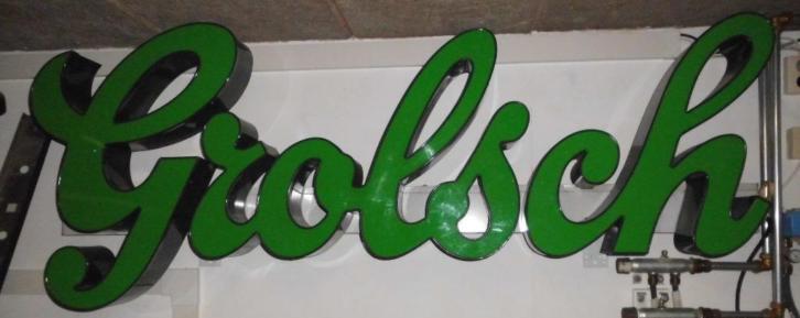 lichtbak - letters, gevelreclame 