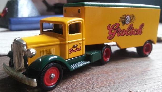 Truck met oplegger