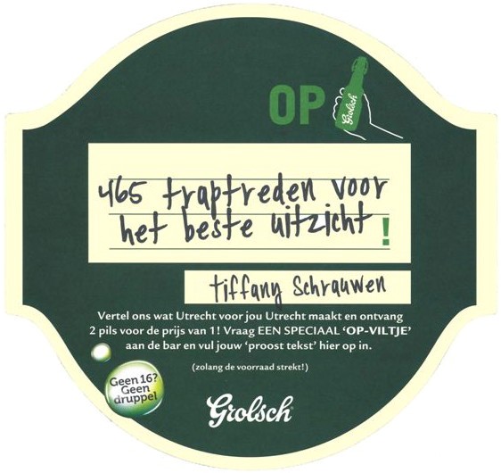 Op 465 traptreden   — viltje