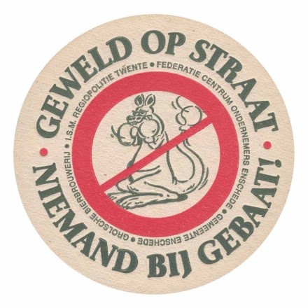 Geweld op straat      — viltje